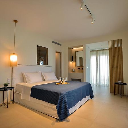 La Mer Bleue Boutique Suite Vrahati Extérieur photo
